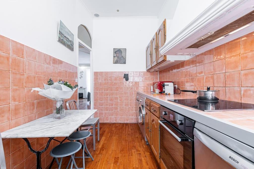 Risso - Comfortable 3 Bedrooms With Balcony Nice Exterior photo